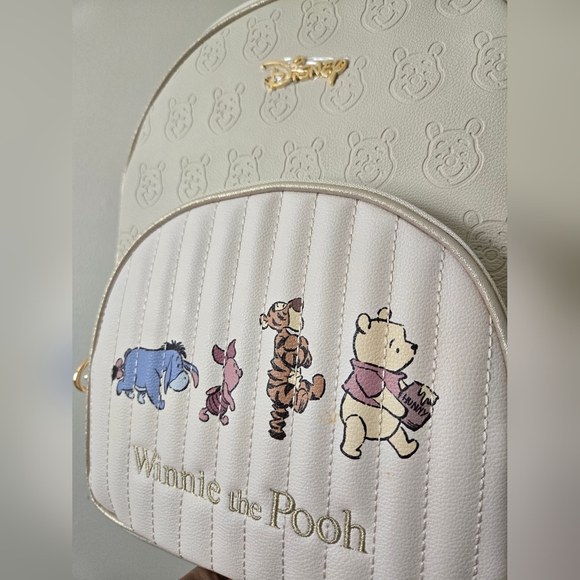 LAST ONE! NWT Disney Winnie The POOH beige Backpack - Picture 2 of 5
